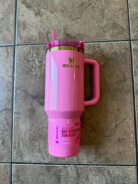 Glinda pink Stanley 40oz